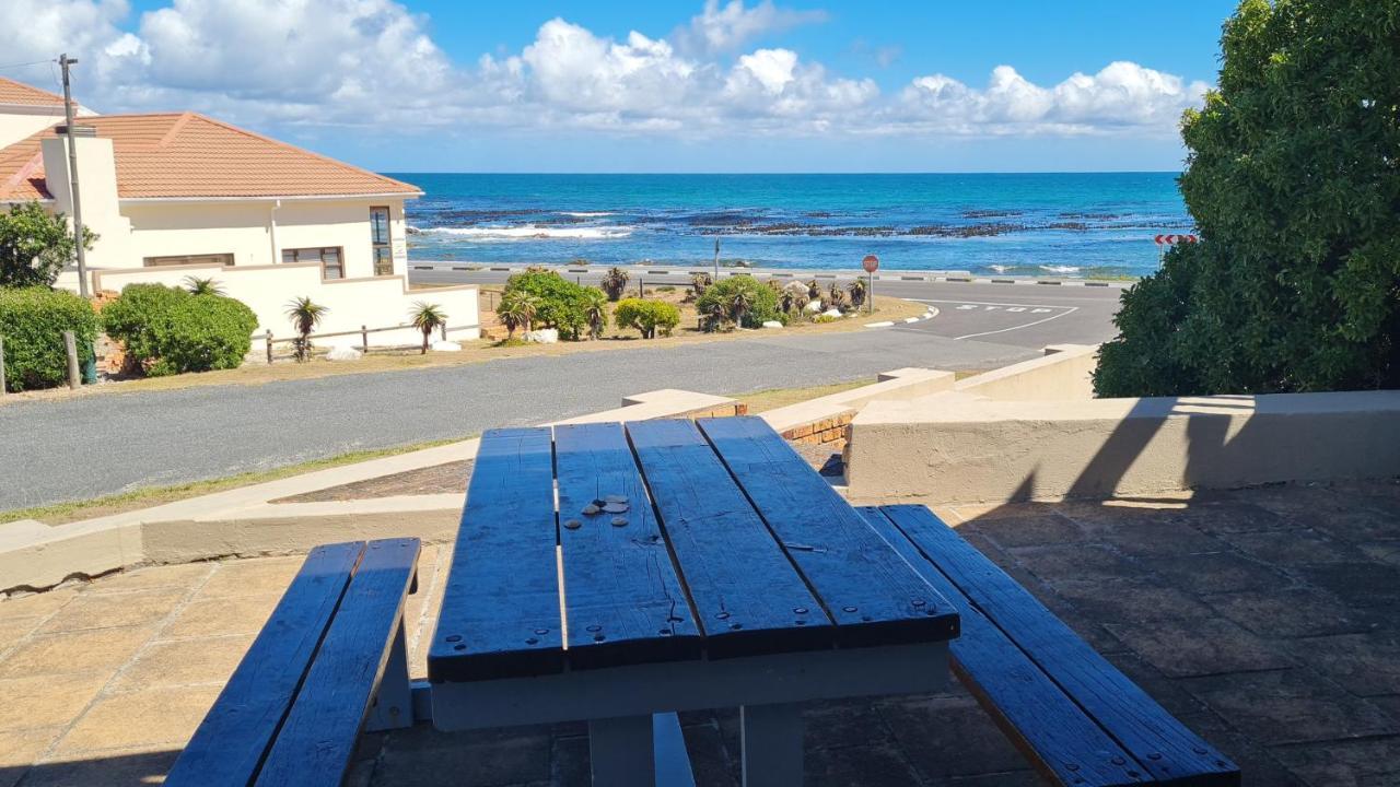 Walkerbay Accommodation غانسباي المظهر الخارجي الصورة